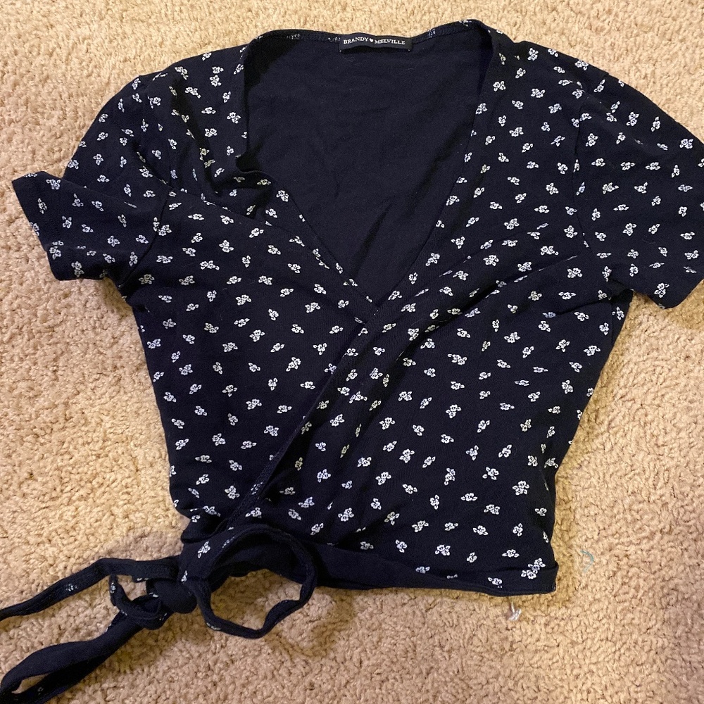 Brandy Melville Crop